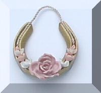 Click here to return to Horse Shoe Pink 1.